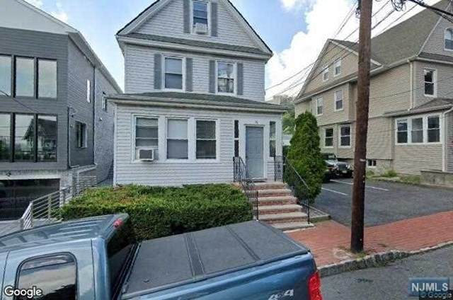 16 Valley Place - Photo 1