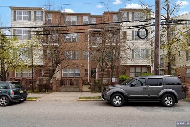 72 Union Street - Photo 1