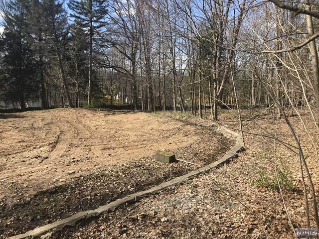 316 Saddle River Road - Photo 1