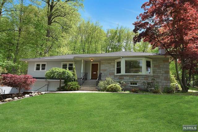 32 Lilline Lane - Photo 1