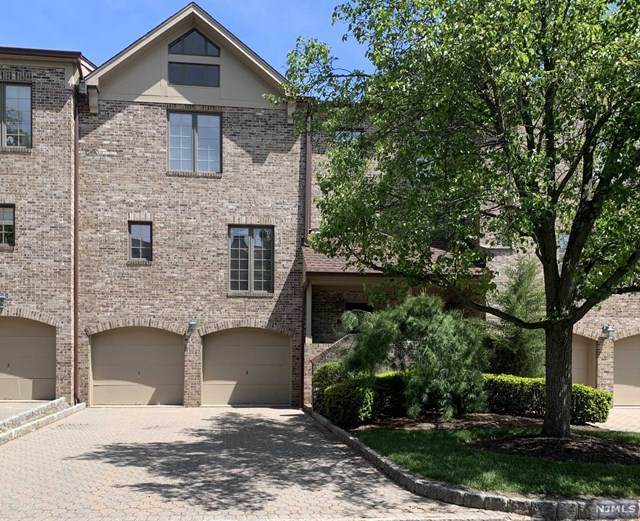 7 Windsor Court - Photo 1