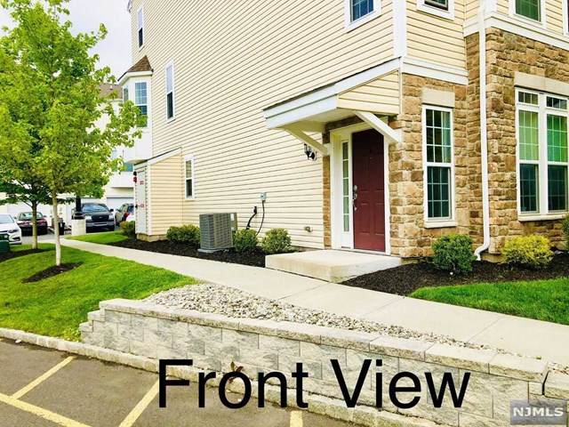 4 Iris Lane - Photo 1