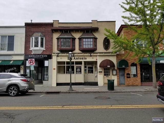 10 Railroad Avenue - Photo 1