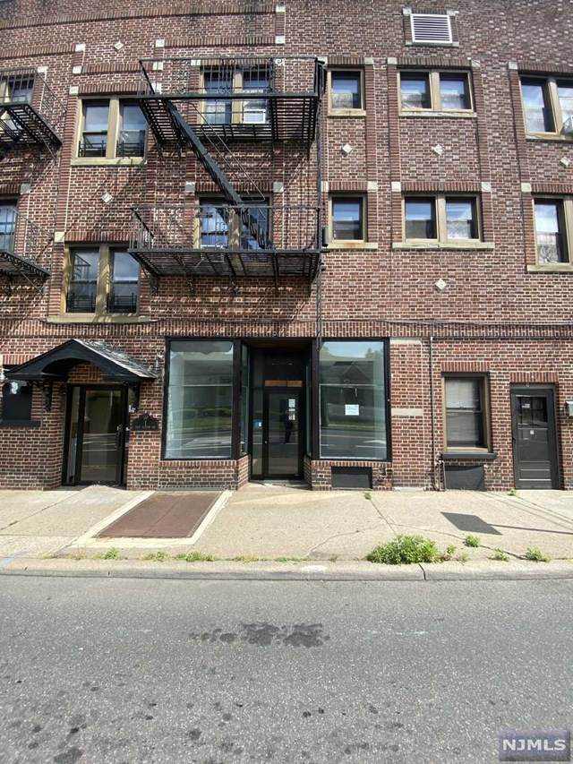 117 Washington Avenue - Photo 1