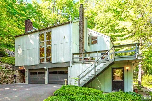 62 Deerhaven Road - Photo 1