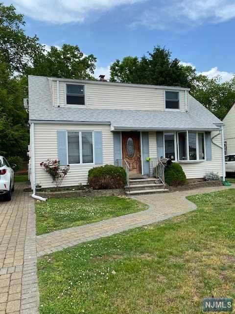 49 Hamilton Avenue - Photo 1