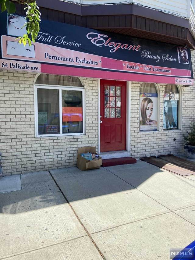 64 Palisade Avenue - Photo 1