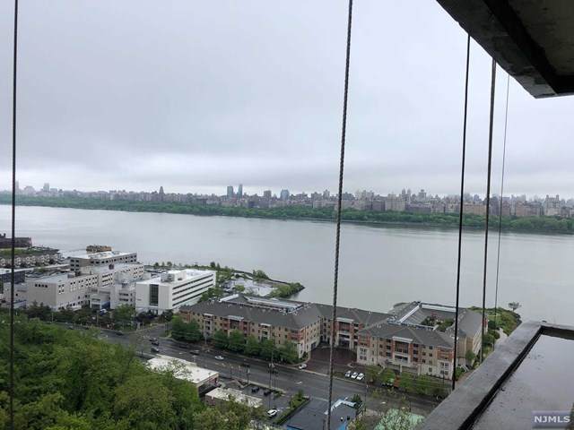 7100 Boulevard East - Photo 1
