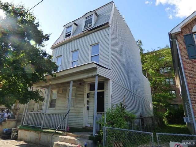 307 Van Houten Street - Photo 1