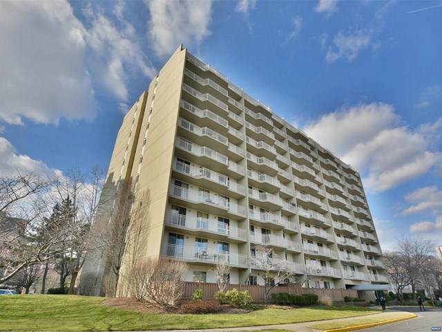 1077 River Road - Photo 1