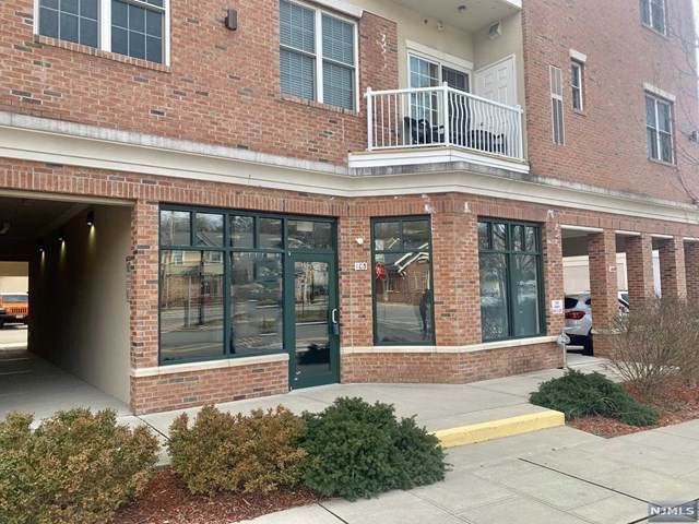 55 Emerson Plaza - Photo 1