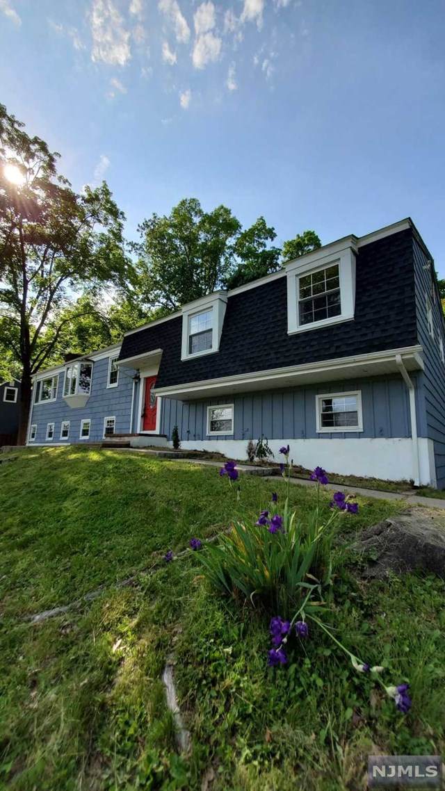 30 Saint Josephs Drive - Photo 1