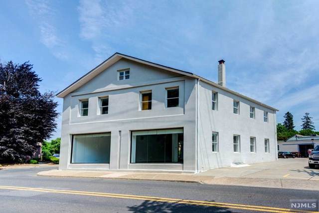 525 Dean Street - Photo 1