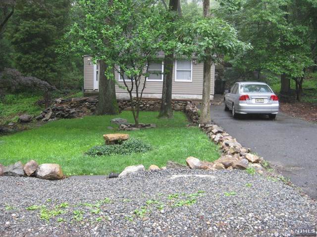 141 Canyon Road - Photo 1