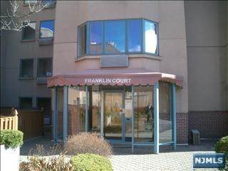 603 Franklin Court - Photo 1