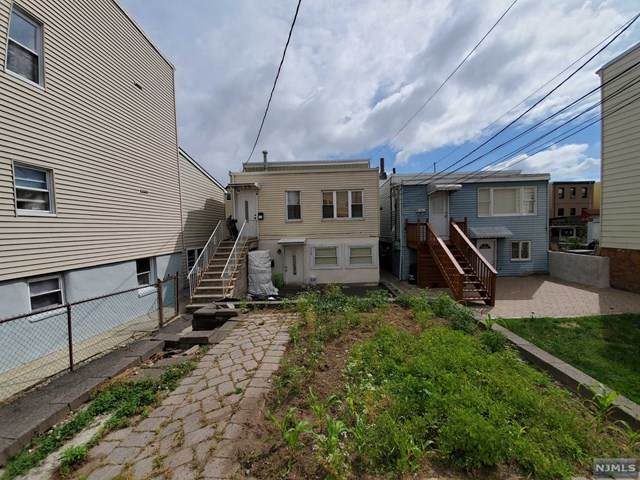 224 Main Street - Photo 1