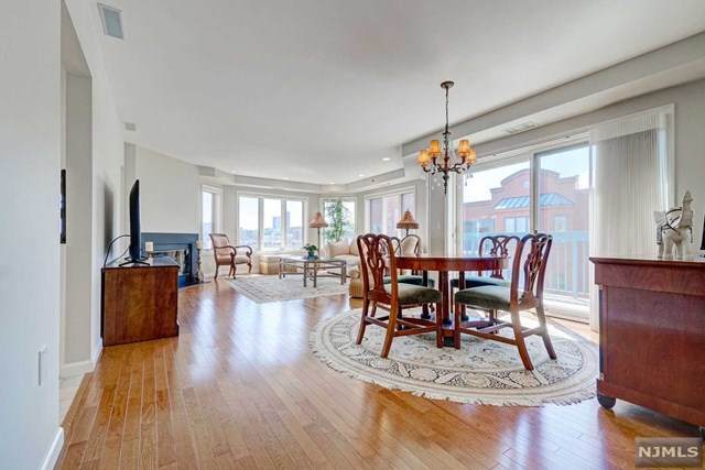 605 Rutledge Court - Photo 1