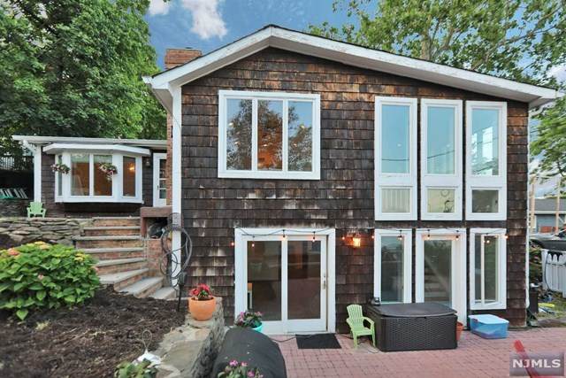 16 Colony Road - Photo 1