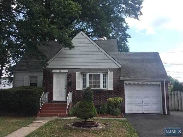 58 Lincoln Drive - Photo 1
