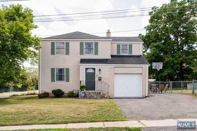 5 Highfield Lane - Photo 1