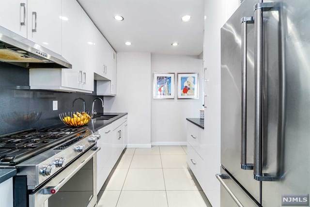 4 Horizon Road - Photo 1