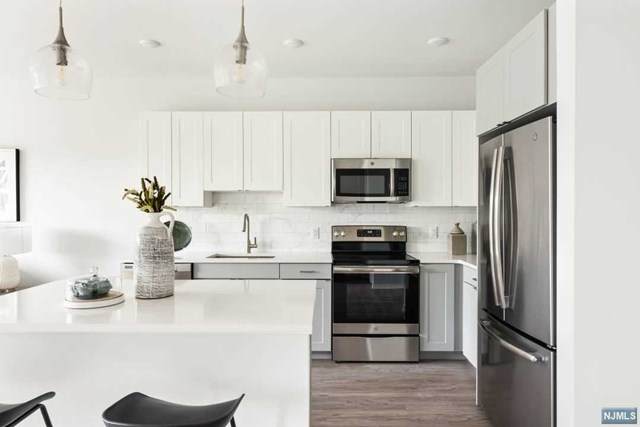 15 Johnson Avenue - Photo 1