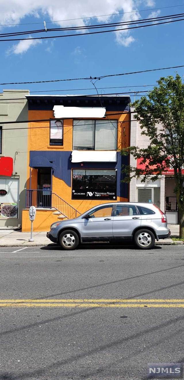 440 Broad Avenue - Photo 1