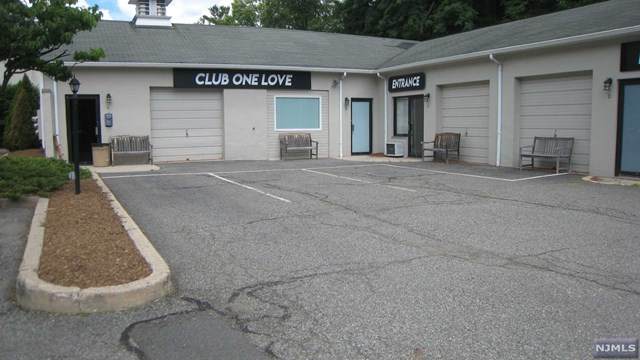 215 Chestnut Street - Photo 1