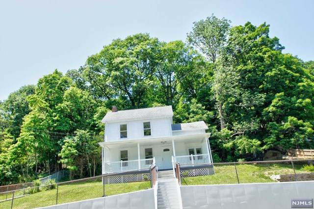 71 Reeve Avenue - Photo 1