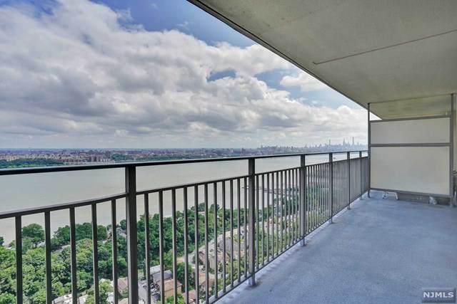 1530 Palisade Avenue - Photo 1