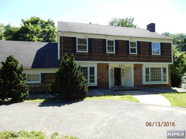 423 Wyckoff Avenue - Photo 1