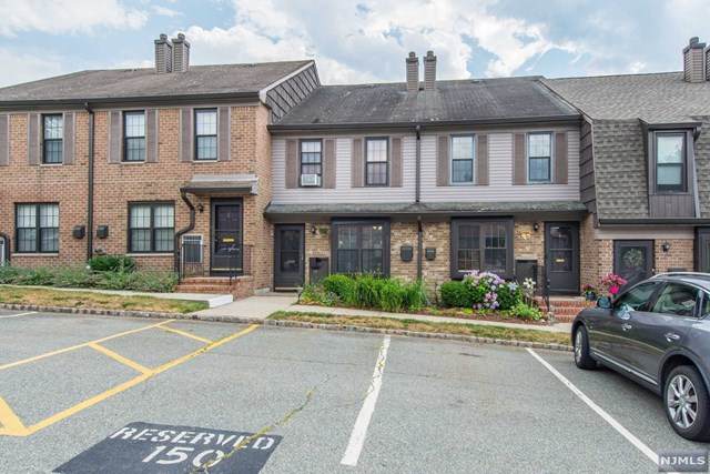 181 Long Hill Road - Photo 1