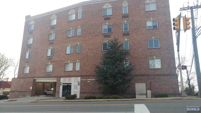 399 11th Street - Photo 1