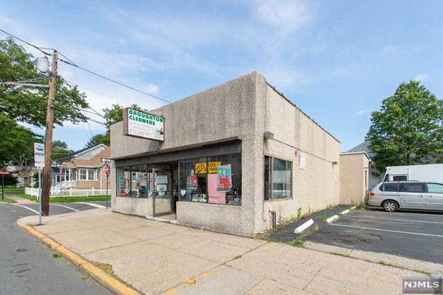 125 Broughton Avenue - Photo 1