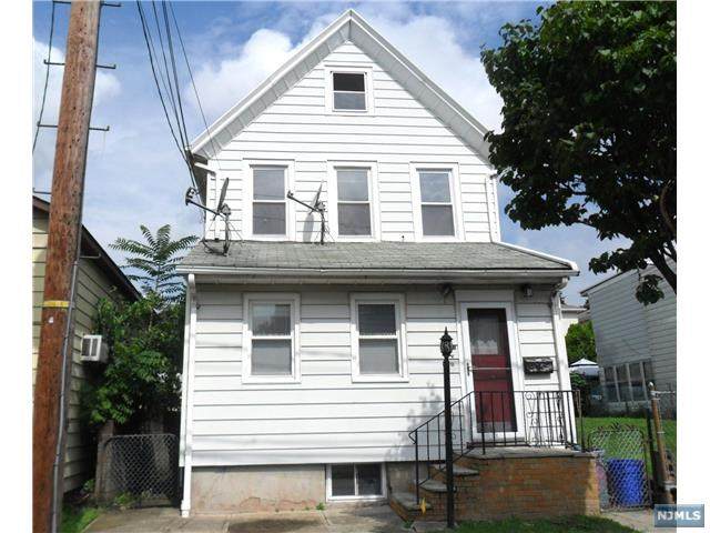 408 8th Street - Photo 1