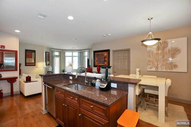 7400 River Road - Photo 1
