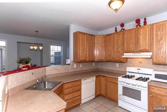 11 Whiteweld Terrace - Photo 1