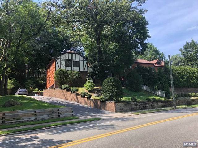 610 Monroe Street - Photo 1