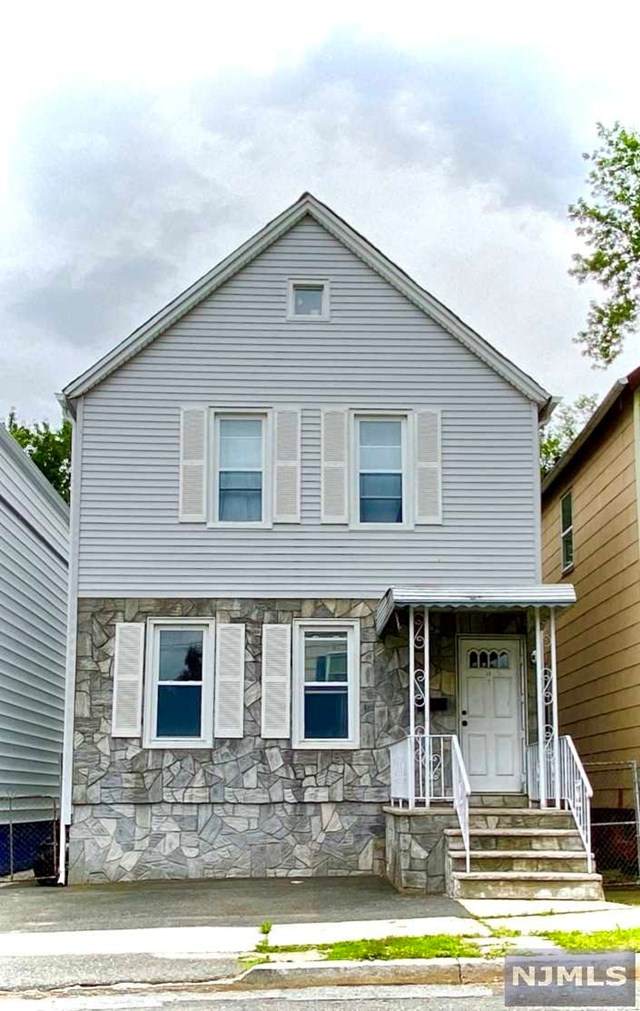 39 Edgerton Terrace - Photo 1