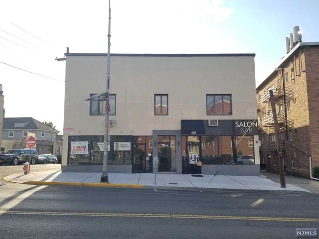 421 Broad Avenue - Photo 1