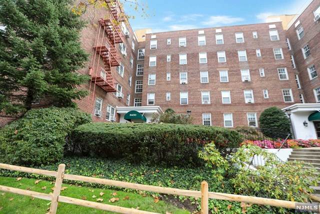 8450 Boulevard East - Photo 1