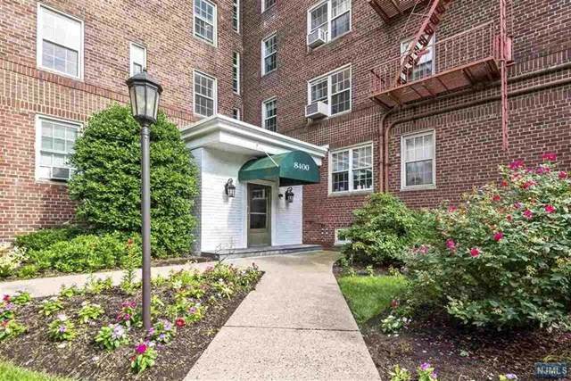 8400 Boulevard East - Photo 1