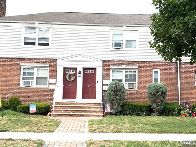 118B Hastings Avenue - Photo 1