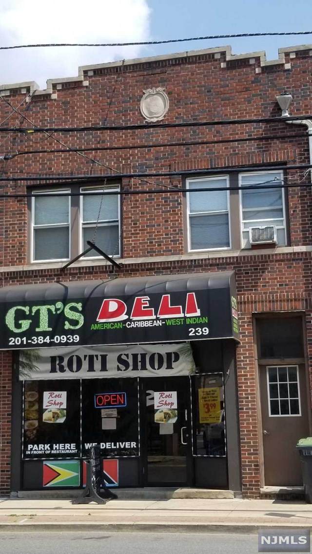 239 Washington Avenue - Photo 1