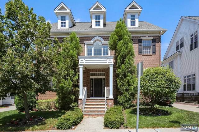 3 Carillon Circle - Photo 1