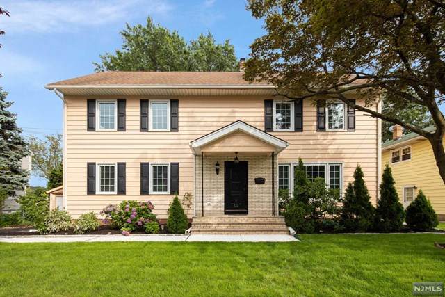112 Columbia Street - Photo 1