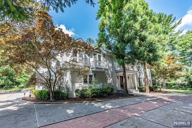 5 Whispering Pines Road - Photo 1