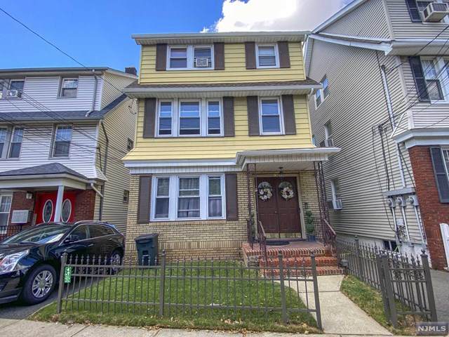 141 Maple Street - Photo 1