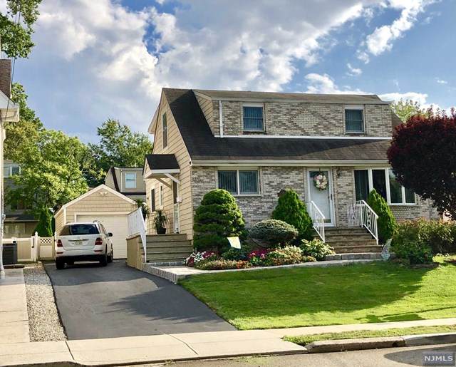 19 Spruce Street - Photo 1