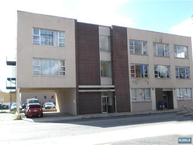27-35 Mercer Street - Photo 1